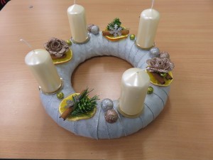 VII. A + B = Adventní výzdoba