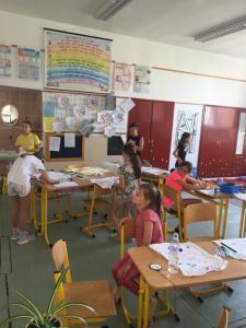 98AE8915-D4C7-426A-8849-2365F08287F8