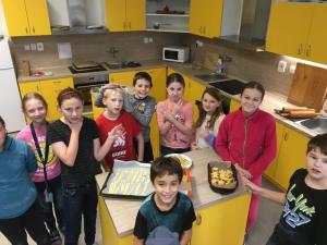 1E69F543-DD72-43B5-AAC6-9ED252A5DD15